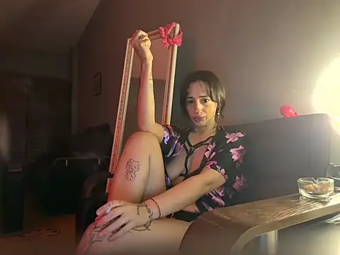 Monica uwu online show from 18, 10, 2025