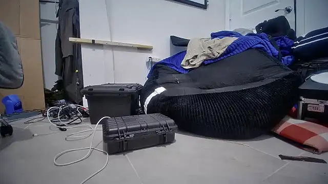 jasoncali305 online show from 2, 11, 2025