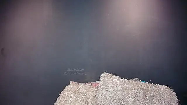 CamilaaSaenz online show from 18, 9, 2025