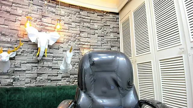 Nick Wolff online show from 3, 10, 2025