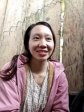 Snapshot of bonnie-00 chatting on 27, 9, 2025 bonnie-00 online show from 27, 9, 2025