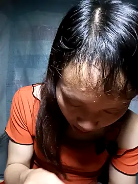 Snapshot of bonnie-00 chatting on 29, 9, 2025 bonnie-00 online show from 29, 9, 2025