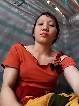 Snapshot of bonnie-00 chatting on 12, 10, 2025 bonnie-00 online show from 12, 10, 2025