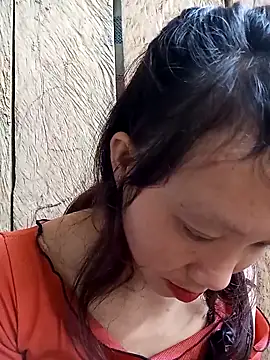 Snapshot of bonnie-00 chatting on 23, 10, 2025 bonnie-00 online show from 23, 10, 2025