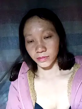 Snapshot of bonnie-00 chatting on 2, 11, 2025 bonnie-00 online show from 2, 11, 2025