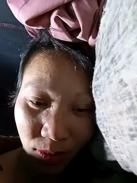 Snapshot of bonnie-00 chatting on 26, 11, 2025 bonnie-00 online show from 26, 11, 2025