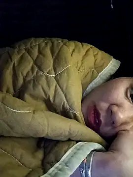 Snapshot of bonnie-00 chatting on 27, 11, 2025 bonnie-00 online show from 27, 11, 2025