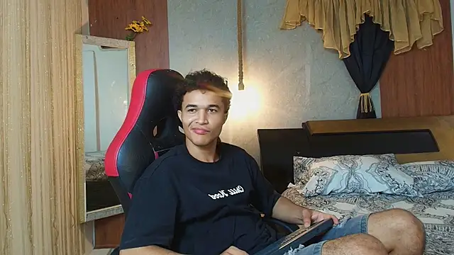 Snapshot of fire_drako_ chatting on 19, 5, 2026 fire drako online show from 19, 5, 2026