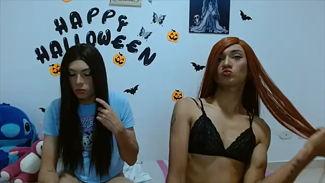 PinkLuna LolaBloom online show from 31, 10, 2025