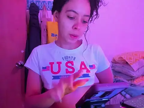 Annie rosse1017 online show from 28, 2, 2026