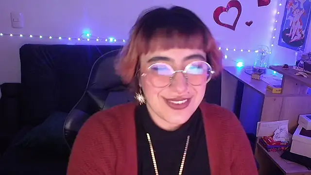Snapshot of Miacatsito3 chatting on 18, 4, 2026 Miacatsito3 online show from 18, 4, 2026