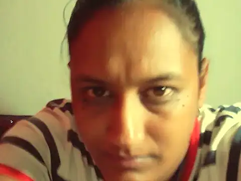 Indiansexyboobs18 online show from 16, 10, 2025