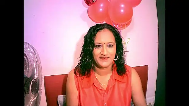 Indiansexyboobs18 online show from 14, 2, 2026