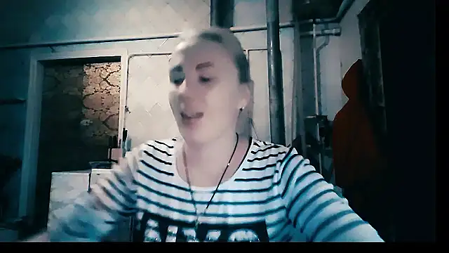 EmmaCat  online show from 11, 1, 2026