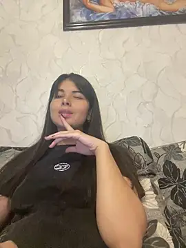 Marina Edwards online show from 14, 9, 2025