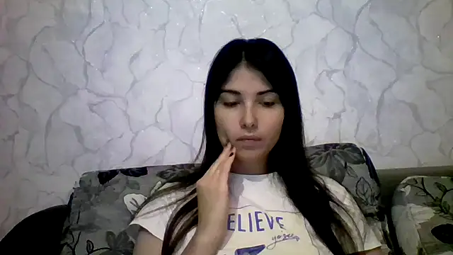 Marina Edwards online show from 19, 9, 2025
