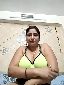 Loveangle1 online show from 15, 9, 2025