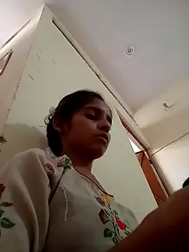 Snapshot of Saloni-Gupta chatting on 20, 9, 2025 Saloni-Gupta online show from 20, 9, 2025