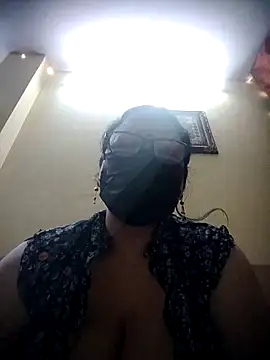 Snapshot of thehotlady chatting on 12, 5, 2026 thehotlady online show from 12, 5, 2026