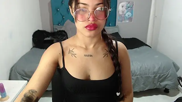 mia sexgirl online show from 5, 2, 2026