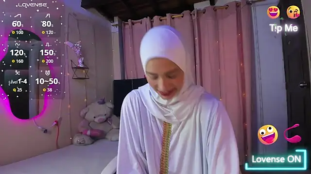 ShanaJamil online show from 2, 2, 2026