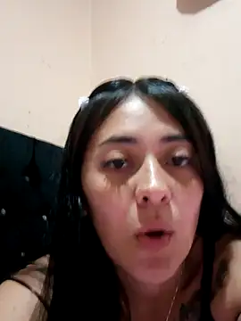 Snapshot of VioletEvanz- chatting on 14, 9, 2025 VioletEvanz- online show from 14, 9, 2025