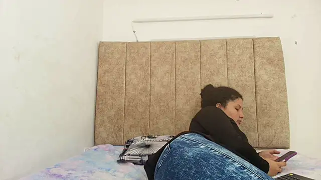 Roxy Nasty1 online show from 25, 9, 2025