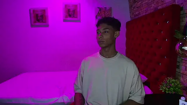 CoffeNaughty nom online show from 11, 11, 2025