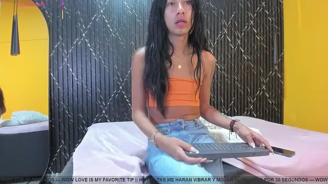 Miss Ariaa online show from 27, 10, 2025