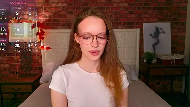 SallyPinkman online show from 4, 11, 2025