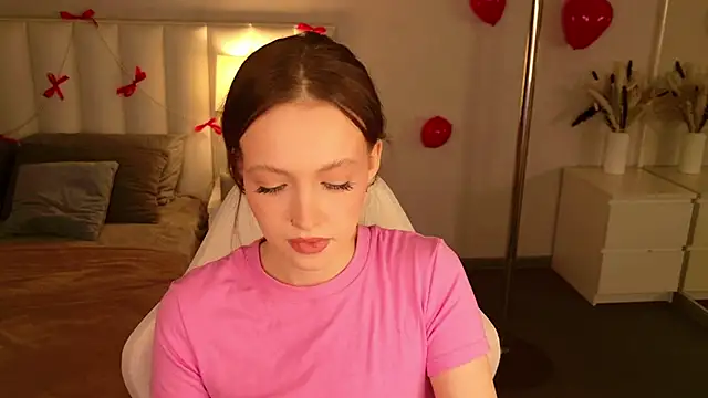 SallyPinkman online show from 13, 2, 2026