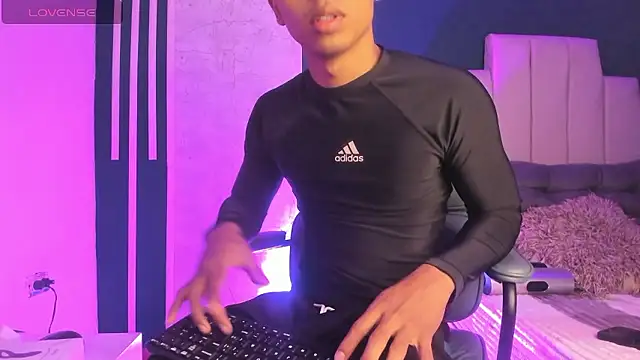 Jaycob Black1 online show from 11, 1, 2026