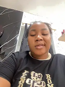 Karol sexy23 online show from 21, 10, 2025