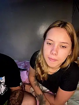 coupleyys online show from 11, 1, 2026