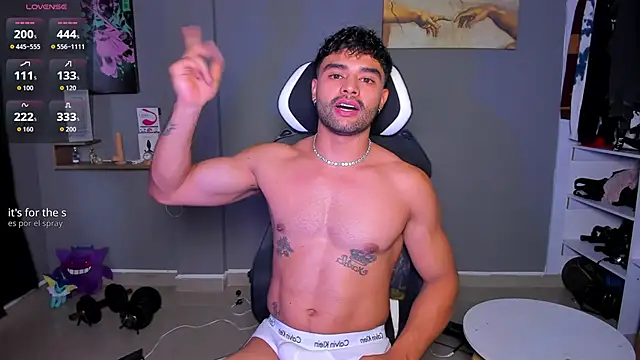 Snapshot of JordanRossie chatting on 8, 5, 2026 JordanRossie online show from 8, 5, 2026