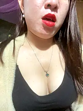 Luna-ass online show from 19, 12, 2025