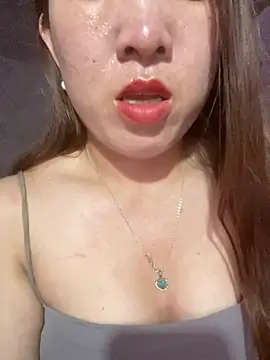 Luna-ass online show from 2, 4, 2026