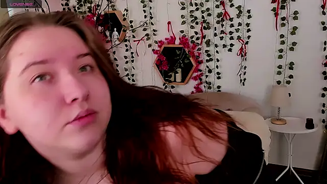 Selena Muse online show from 14, 4, 2026