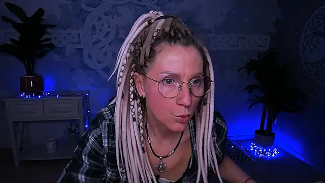 Snapshot of UmaSpace chatting on 6, 5, 2026 UmaSpace online show from 6, 5, 2026