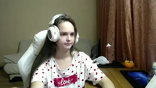 SharybbFace online show from 6, 10, 2025