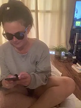 Snapshot of Mia_Winters chatting on 21, 6, 2026 Mia Winters online show from 21, 6, 2026
