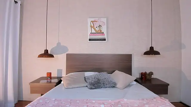 cloehill  online show from 7, 1, 2026