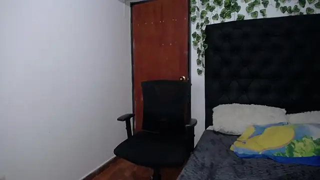 Snapshot of isabel_09 chatting on 23, 10, 2025 isabel 09 online show from 23, 10, 2025