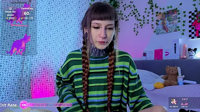 Snapshot of LilithPoison chatting on 28, 5, 2026 LilithPoison online show from 28, 5, 2026