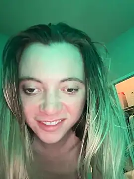 Snapshot of cuminhot69 chatting on 12, 10, 2025 cuminhot69 online show from 12, 10, 2025