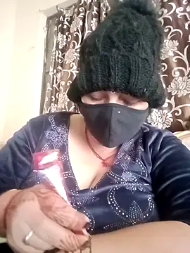 Love-890 online show from 27, 11, 2025