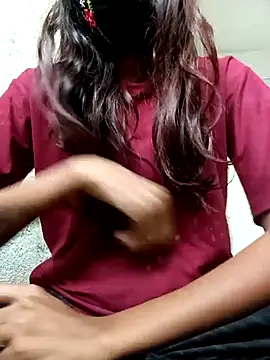 Aaisha-16 online show from 6, 11, 2025