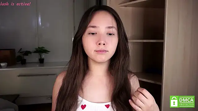 RenaeConnerley online show from 25, 10, 2025