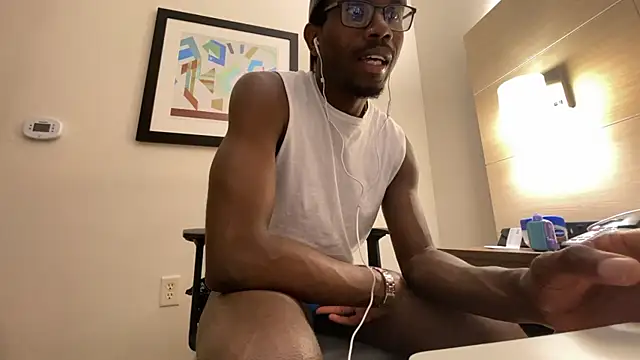 SandroSays online show from 1, 12, 2025