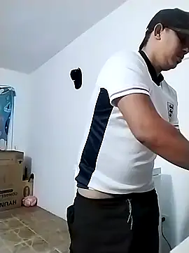 Snapshot of Alex_man23 chatting on 1, 11, 2025 Alex man23 online show from 1, 11, 2025